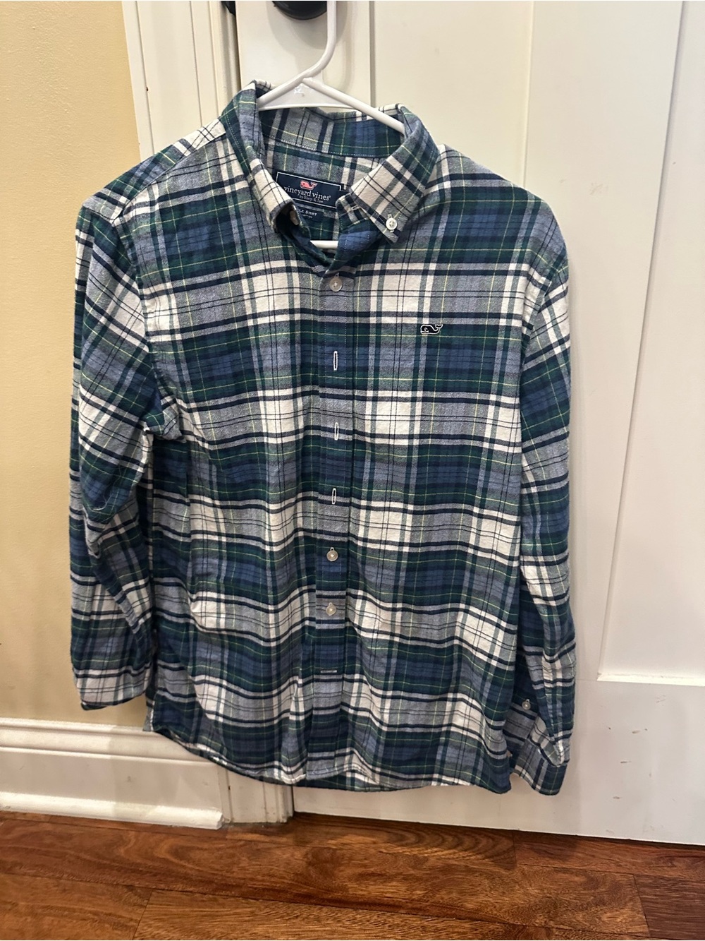 Boys vineyard vine Flannel button down